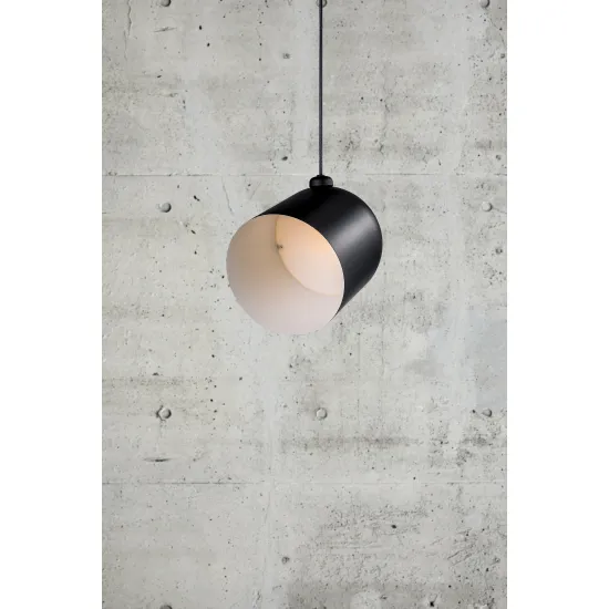 Nordlux Angle  fekete függesztett lámpa (NOR-2020673003) E27 1 izzós IP20