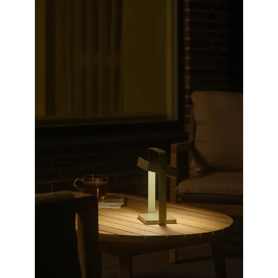 Nordlux Saulio Solar  fekete-fehér kültéri hordozható LED asztali lámpa (NOR-2418035023) LED 1 izzós IP44