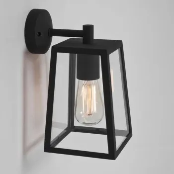 Astro Lighting Calvi Wall 215 fekete kültéri falikar (AST-1306001) E27 1 izzós IP23