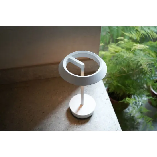 Astro Lighting Halo Portable fehér hordozható LED asztali lámpa (AST-1468002) LED 1 izzós IP20