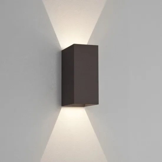 Astro Lighting Oslo 160 fekete LED kültéri fali lámpa (AST-1298002) LED 1 izzós IP65