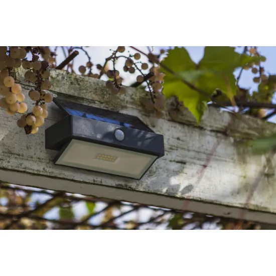Lutec Arrow sötétszürke napelemes LED kültéri fali lámpa (LUT-6910601335) LED 1 izzós IP44