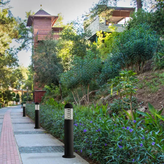 Searchlight Bronx fekete kültéri állólámpa (SL-7900-600BK) E27 1 izzós IP65