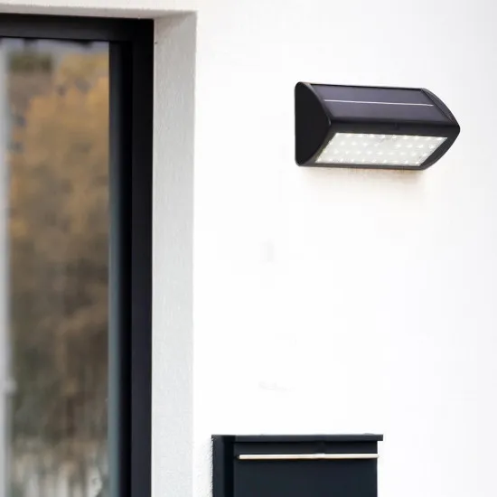 Searchlight Solar fekete napelemes LED kültéri fali lámpa (SL-67422BK-PIR) LED 1 izzós IP44