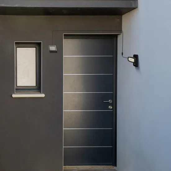 Searchlight Solar fekete napelemes LED kültéri fali lámpa (SL-67423BK-PIR) LED 1 izzós IP44