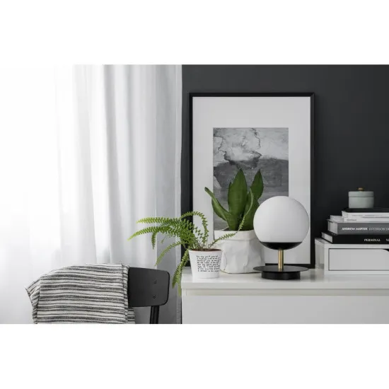 UMMO Lighting Plaat  fekete-fehér asztali lámpa (UMM-PLS132P1) E27 1 izzós IP20