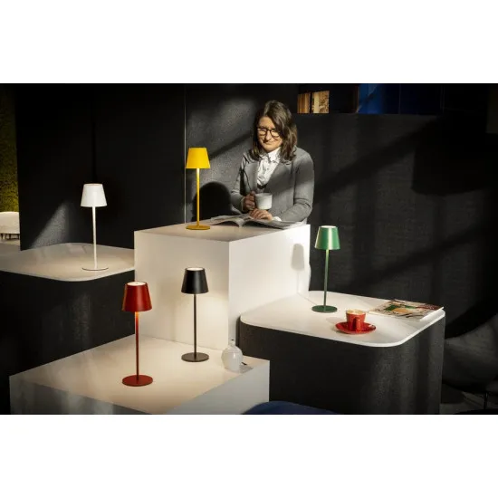 Kanlux Inita piros vezeték nélküli LED asztali lámpa (KAN-36322) LED 1 izzós IP54