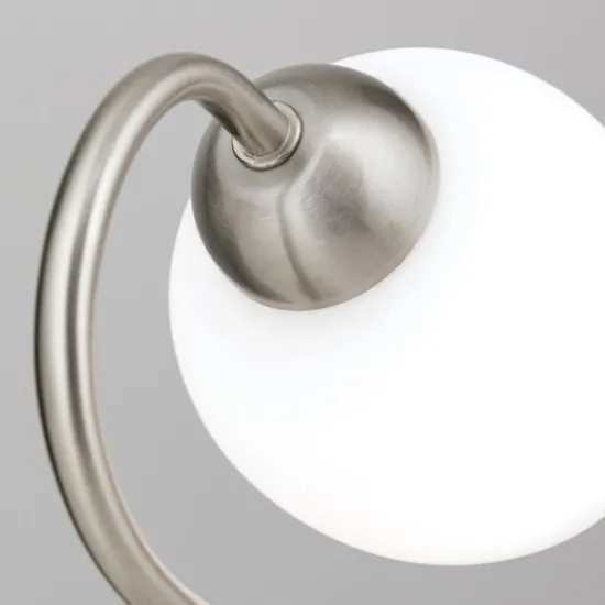 Orion Tulpo szatén króm-opál asztali lámpa (ORI-LA 4-1098/1_S_CHR) E14 1 izzós IP20 Orion Tulpo szatén króm-opál asztali lámpa (ORI-LA 4-1098/1_S_CHR) E14 1 izzós IP20